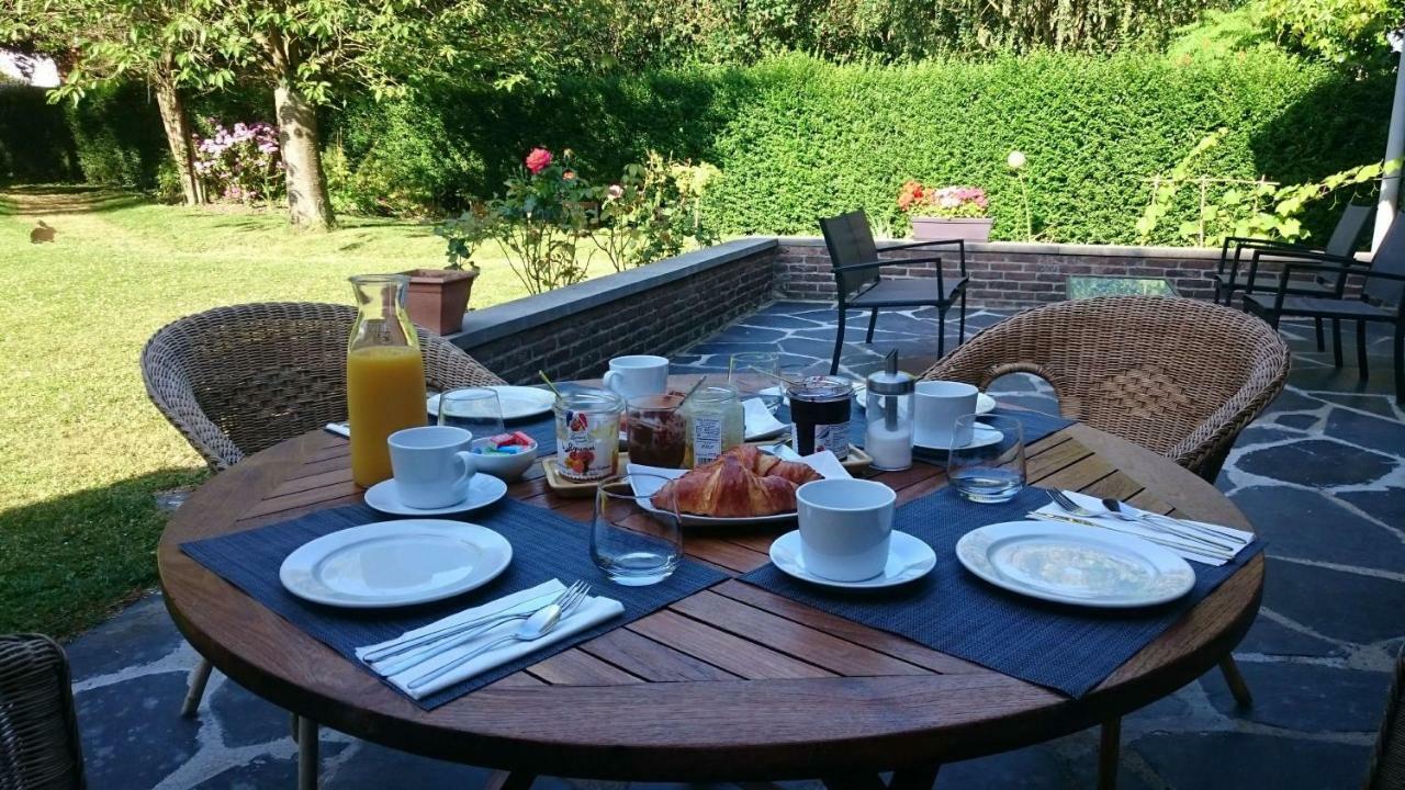 Bed and Breakfast La Belle Monsoise Exteriér fotografie